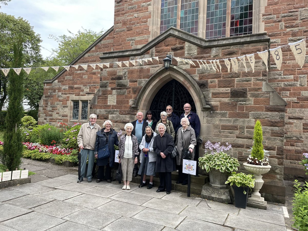 NBC_GreenTeam's tweet photo. Day 1 of Community Gardens judging. We had the great honour of visiting these amazing projects today.  There are so many people doing great things for the benefit of the community.  Well done everyone 👏 @RHSBloom @NewsNBC @NuLMarkets https://t.co/dDputAaKLQ