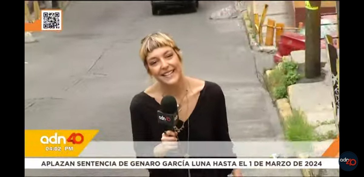 pietroserrip's tweet image. Super Fabuloso La Tarde De Ayer Lunes Para #CotorreandoLaNoticia
Con
#LeonardoArriaga (@Radiohen)
@JuanLecanda
@RominaRamosC (Desde La #Cabina De Radio Y Podcast)
Y
@marta_tiana_
Lunes A Viernes
De 04:00 a 04:30pm
Por @adn40 🖥💻📱
#SiempreConmigo