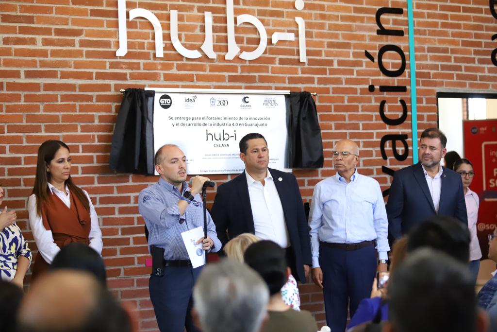 🧠 Inauguran el primer HUB-i en #Celaya, impulsando la #innovación y la #Industria4.0 en el Bajío: lnkd.in/gKqWrY48

#Guanajuato #Industria #ResponsabilidadSocial #tecnologías #Inauguración