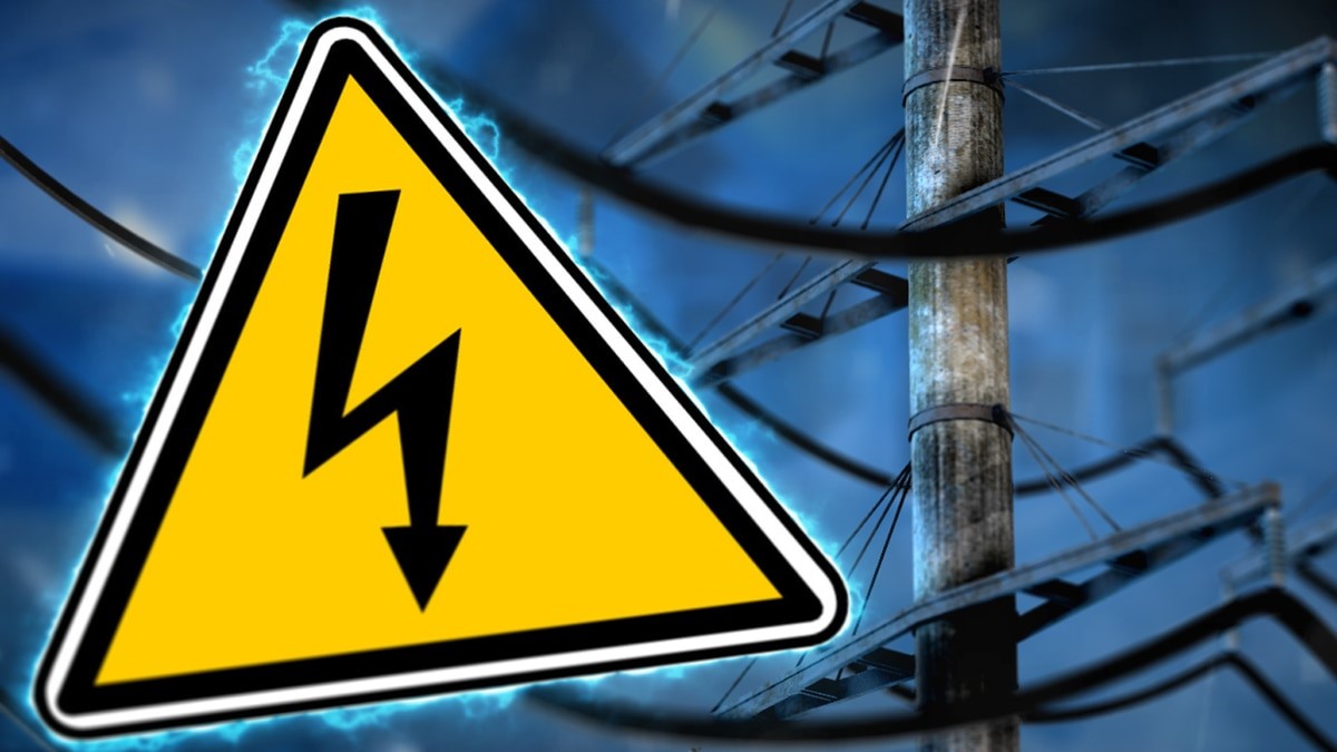 *****ALERT*****

Hillsboro Residents on the NORTH and SOUTH East part  of town, there is a power outage and Public Works have been notified and are working as fast as they can to get this issue resolved. 
Thank you all for your  patience.