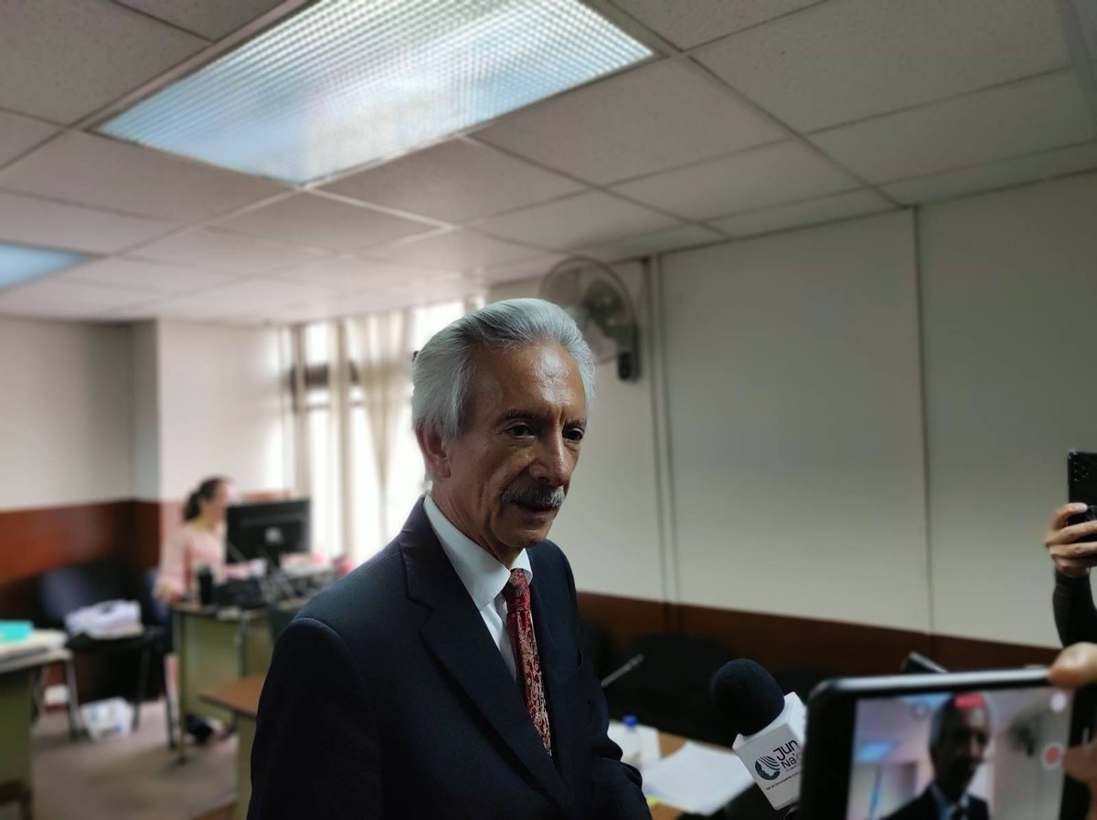 PrensaComunitar's tweet photo. #LibertadDeExpresión📍El Comité para la Protección de los Periodistas @pressfreedom ofrecerá una conferencia de prensa a un año del encarcelamiento del periodista Jose Rubén Zamora.

Para registrarse https://t.co/co0rDaDjX4

📅 26 de julio
⏰7:30 am 

📸PC https://t.co/1Xo84LxJo7