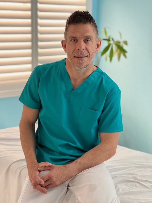 Call me Dr. Blue 🩺 and I&rsquo;ll get your vitals checked 🌡️ https://t.co/FB4Cbux6RG