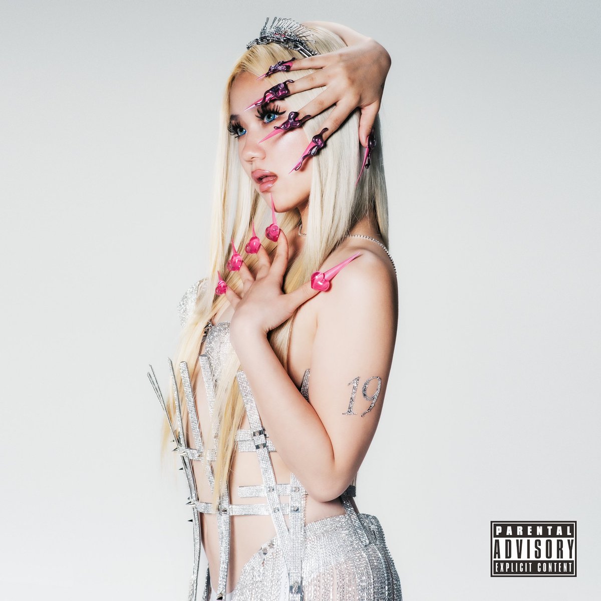 3pylanabby's tweet photo. FIRST EP 「19 」OUT NOW🥹⬆️🩷
https://t.co/6NtEljNYYO https://t.co/pxapohP3ys