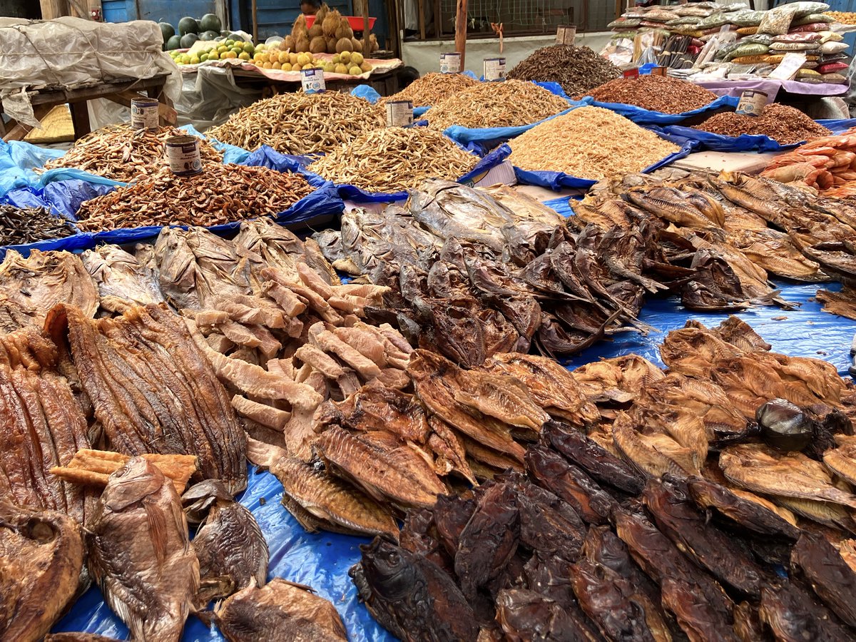 Keith Drew (@keithdrewtravel) on Twitter photo It's a wrap! All finished with my work on the new edition of <a href="/lonelyplanet/">Lonely Planet</a> Madagascar, so here's some celebratory pictures of Tana's Analakely Market. 🇲🇬 It's a wrap! All finished with my work on the new edition of <a href="/lonelyplanet/">Lonely Planet</a> Madagascar, so here's some celebratory pictures of Tana's Analakely Market. 🇲🇬