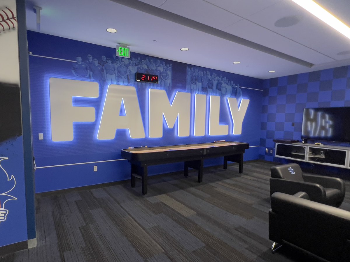 Excited to be going to UK. Prov. 3:5-6 is true! Huge ty to my parents for all the love support &amp; countless hours you helped me chase my dream. TY all of my coaches teammates friends &amp; family. Thank you <a href="/Coach_Mingione/">Nick Mingione</a> &amp; <a href="/str8ched/">Austin Cousino</a> for believing in me and giving me this opportunity