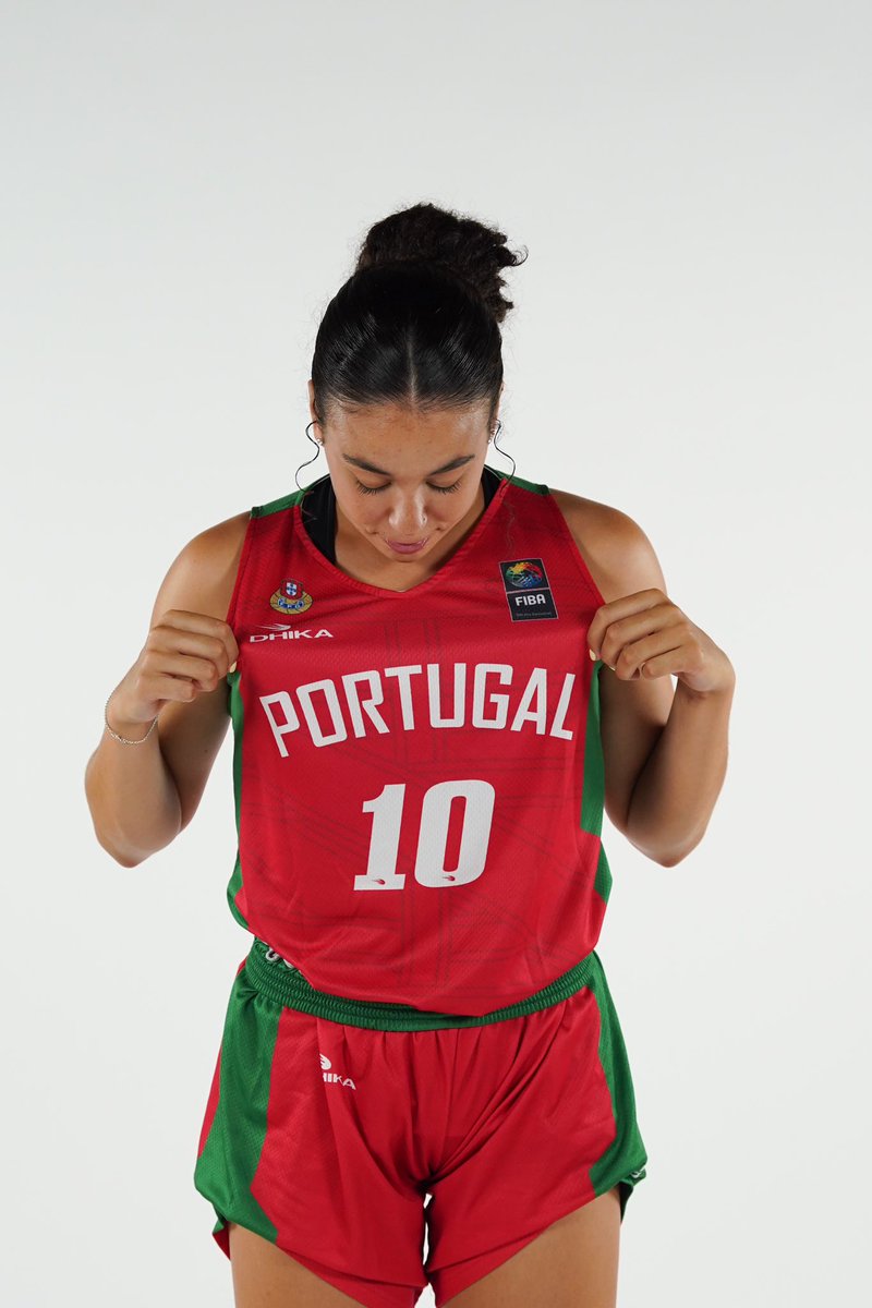 ana_barreto_10's tweet photo. 🇵🇹 @fpbasquetebol https://t.co/EWhBdN6tD1