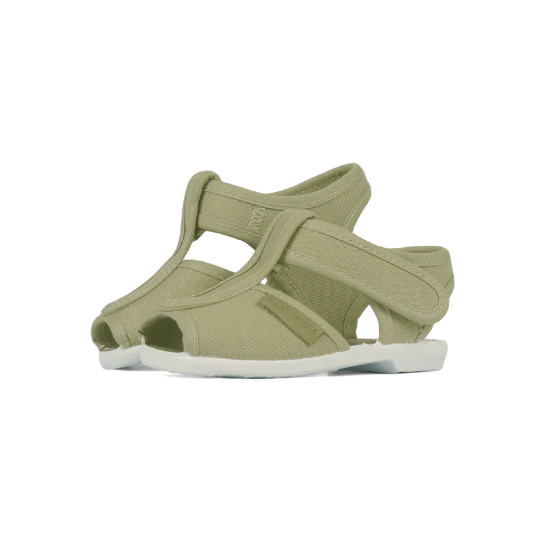 For that picture perfect match 💚
Shop Superga x Drea Chong → ow.ly/Q9Ao50KARbz