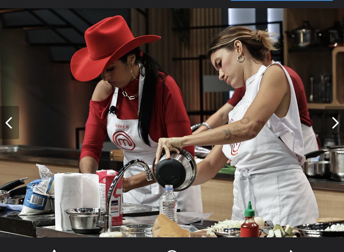 Hoje é dia de masterchef <a href="/masterchefbr/">MasterChef Brasil</a> <a href="/paodeacucar/">Pão de Açúcar</a> <a href="/Eisenbahn/">Eisenbahn</a> bora com agente nessa! 22:30 na <a href="/BandTV/">Band TV</a>