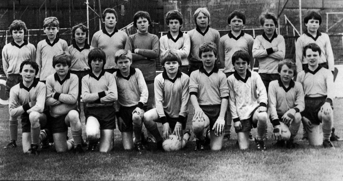 DubGAAOfficial's tweet photo. Bunscol Backroom Boys

Here's a look at the @CnmbDublin backgrounds of the Dublin Senior Footballers' management teams 👕

➡️ https://t.co/A1XXrqpRDA

#UpTheDubs