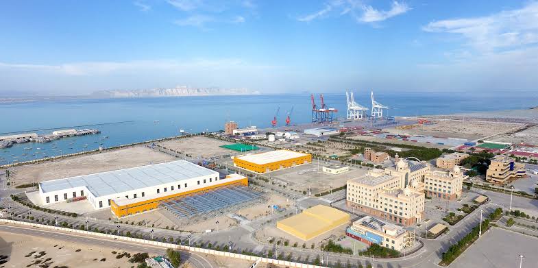 Abalvi15's tweet photo. The potential of #CPEC extends beyond Pakistan's borders, benefiting the entire region. Let's hope it fosters peace, stability, and economic growth for all involved.#PakistanGovernanceForum2023
#PGF2023 #CPEC2023 #CPEC10YEARS #InternationalConferenceCPEC #CPEC https://t.co/RG6VWKq03l