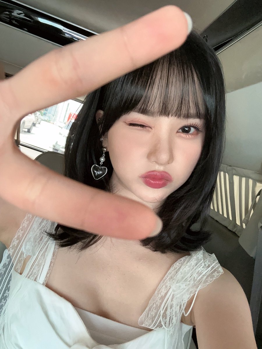 ㅠㅠㅠㅠㅠㅠㅠㅠㅠㅠ이거자나..내가너무조아하는셀카무드얌