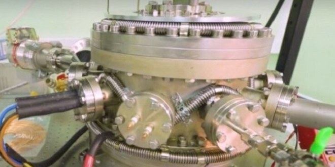 معجزة العصر.. روسيا تذهل العالم وتكشف عن اختراع بطارية تعمل 80 عام دون إعادة  شحنها.. 
ونحن العرب كل يوم نخترع منهجية للتأمر والخراب والفرقة والتناحر فيما بيننا ⚔️