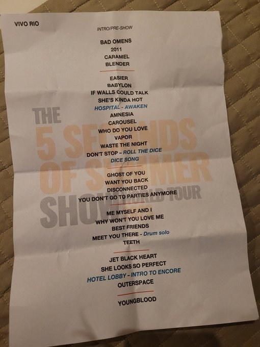 5SOSBrazil's tweet photo. "Olho para as setlists que fizemos desde então e consigo visualizar o Brasil a partir de certas músicas, porque algumas delas só são cantadas em coro por plateias especiais, formadas por quem é realmente fã. E, definitivamente, este é o caso de vocês", Michael Clifford em entrevista ao PapelPop ��️