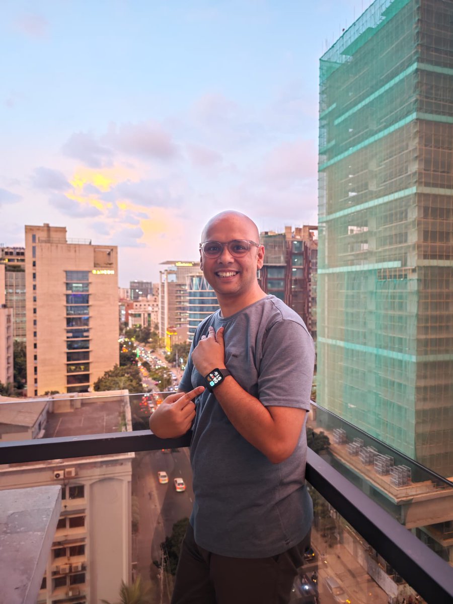 ziauddin_xiaomi's tweet photo. 🔥 Ready to elevate your smartwatch game? 🔥 Introducing #RedmiWatch3Active - Your new BT calling companion! 🌟

📱 Experience a bigger and brighter display!
⌚️ Choose from a plethora of trendy watch faces!
💪 Stay on top of your health and fitness goals!

#Xiaomi #Smartwatch https://t.co/X7rdeASK1n