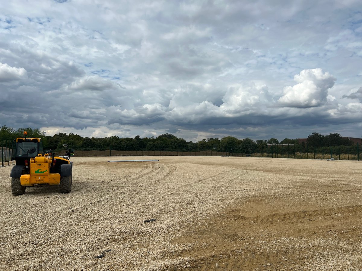 JoeMasonCB9's tweet photo. What a busy day! Met with residents on the Chapple Drive Estate, followed by a Town Council Meet and Greet at the Havebury Community Day on Burton End.
The highlight was visiting the new 3G pitch currently being installed at Haverhill Community Sports Association. Fab! ⚽️ https://t.co/M7mdHPt8ST