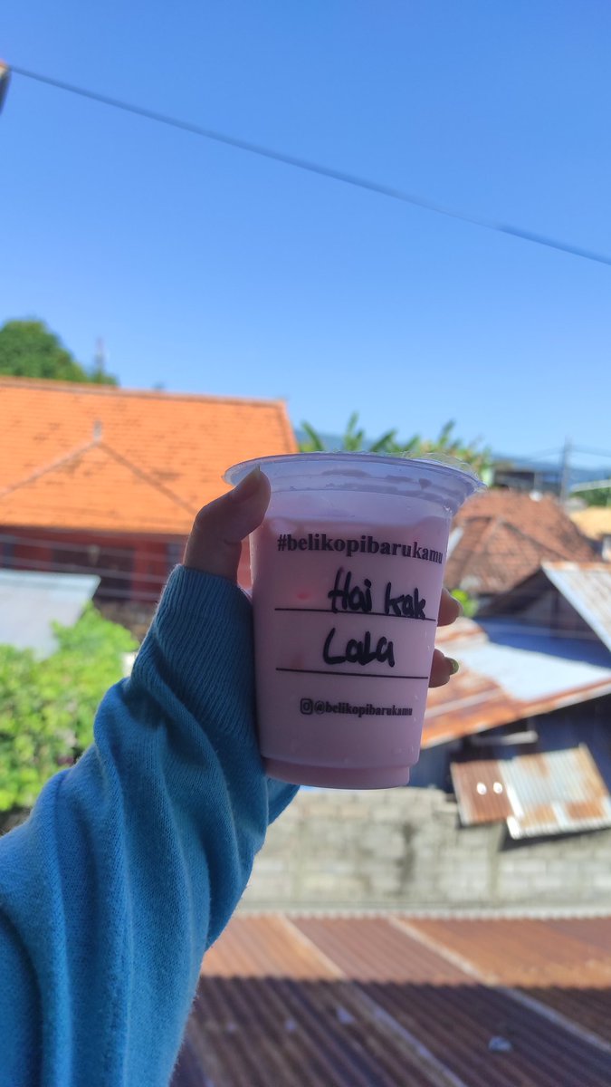 Lala_Ruthjay's tweet photo. Setiap hari beli minuman biar di sapa hai kakak kalo ga beli ga ada nyapa kerjaannya di kamar mulu https://t.co/PMpQBM8R5P