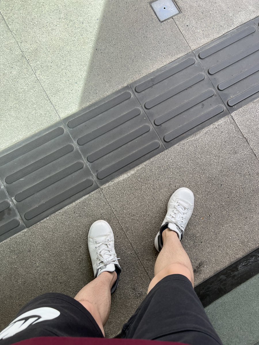 TWP216017's tweet photo. 好想搵返今日喺cloxxrxxm 比我控個男仔🥱 （我係後生嗰個）你好得意 想搵你傾陣偈😂 但之後你唔見左 我又趕時間走😮‍💨 https://t.co/EFvuaKQBbX