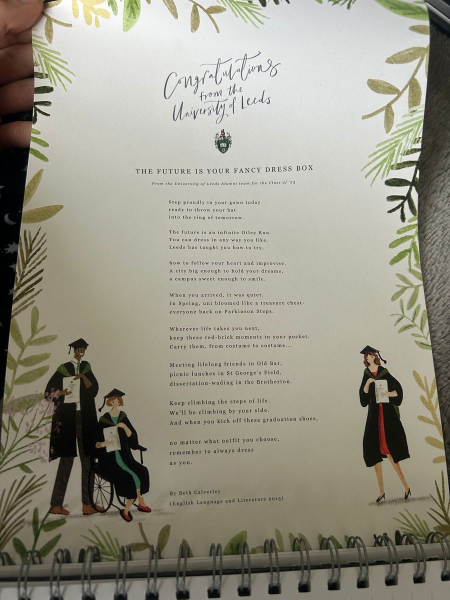 £30k of tuition fees and students were awarded a poem on stage instead of their result and certificate. 
'Ready to throw your hat' except @UniversityLeeds don't have mortar boards
@LeedsUniUnion @LeedsAlumni @StudentGrpClaim
#StudentGroupClaim