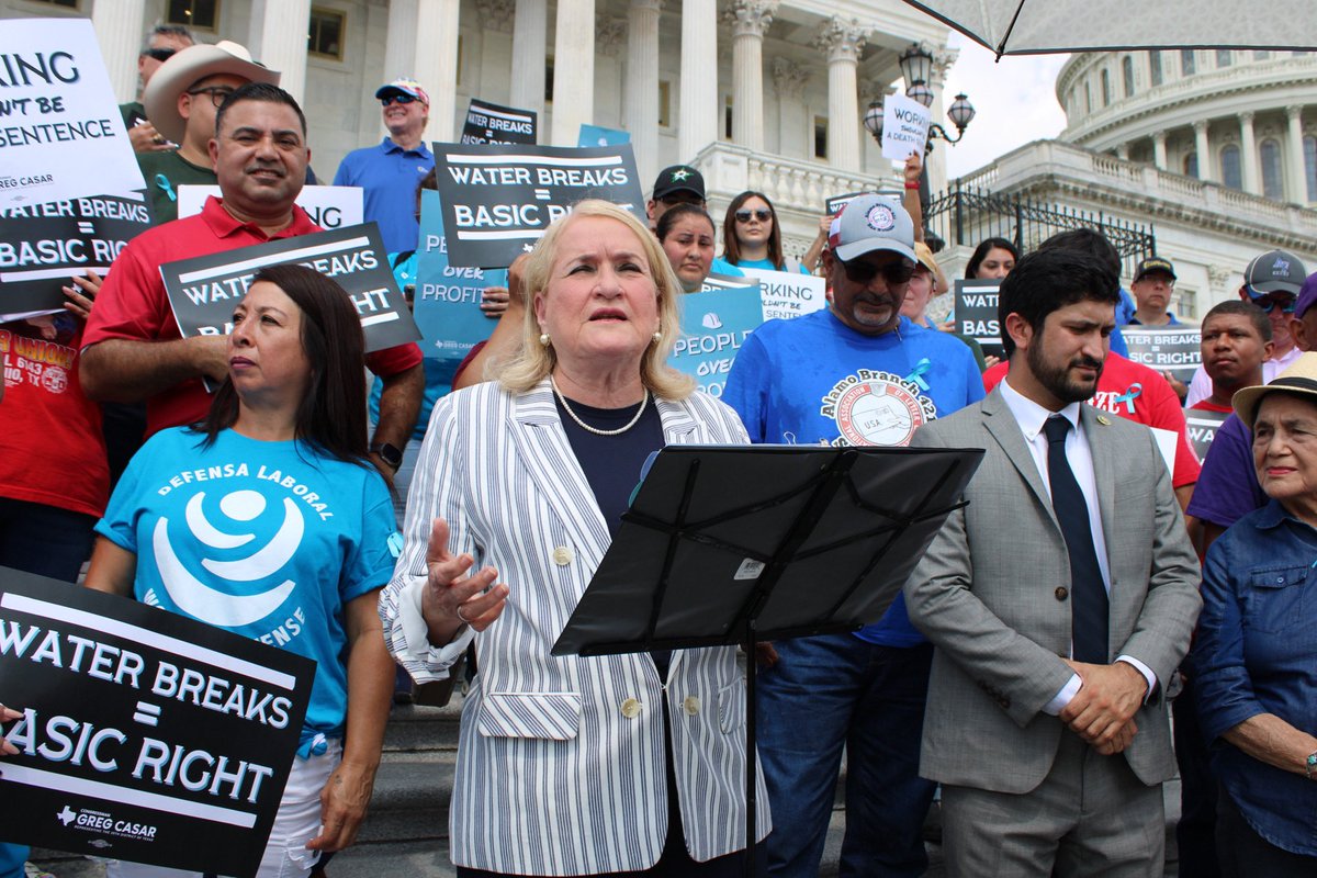 RepCasar's tweet photo. .@RepJeffries and @RepSylviaGarcia just joined our Vigil &amp; Thirst Strike for Workers’ Rights.

Workers are counting on @POTUS to create a federal workplace heat rule! https://t.co/LfXyDoV14s