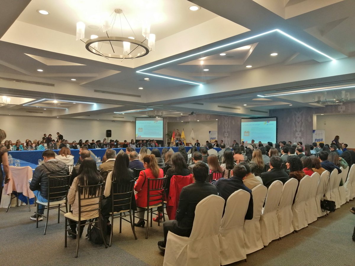 En Cuenca, el CNE, dialoga sobre elecciones Anticipadas 2023. Enrique Pita, vicepresidente del organismo preside el evento al que acuden delegados de partidos y movimientos políticos de Loja, Azuay y Cañar, así como Periodistas de estas regiones.