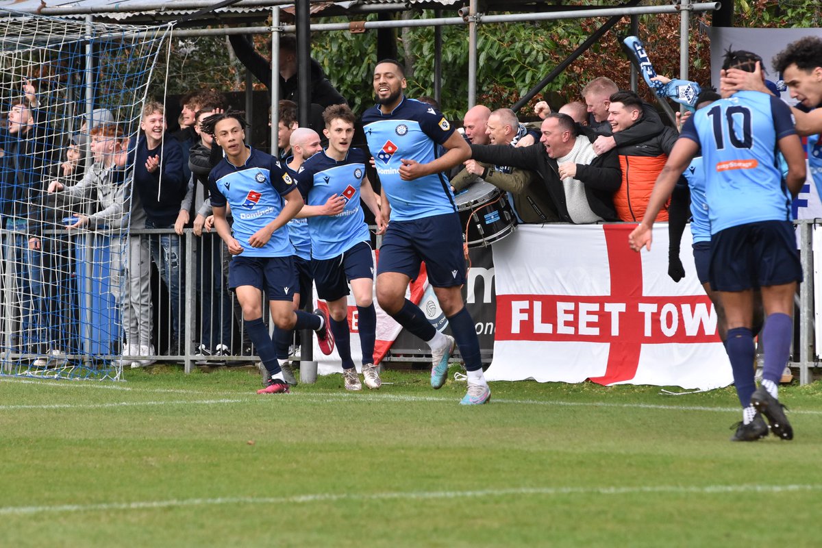 FCFleetTown's tweet photo. This Thursday we would like to invite supporters down to an open training session at the Mustard Seed Stadium 🏟️

Followed by a fans forum, to allow our fans to meet the players and ask the management team any questions 💬

The session will begin at around 7:00 PM on Thursday evening, so would be great to see you there 👋

#FT2GETHER | #COYB