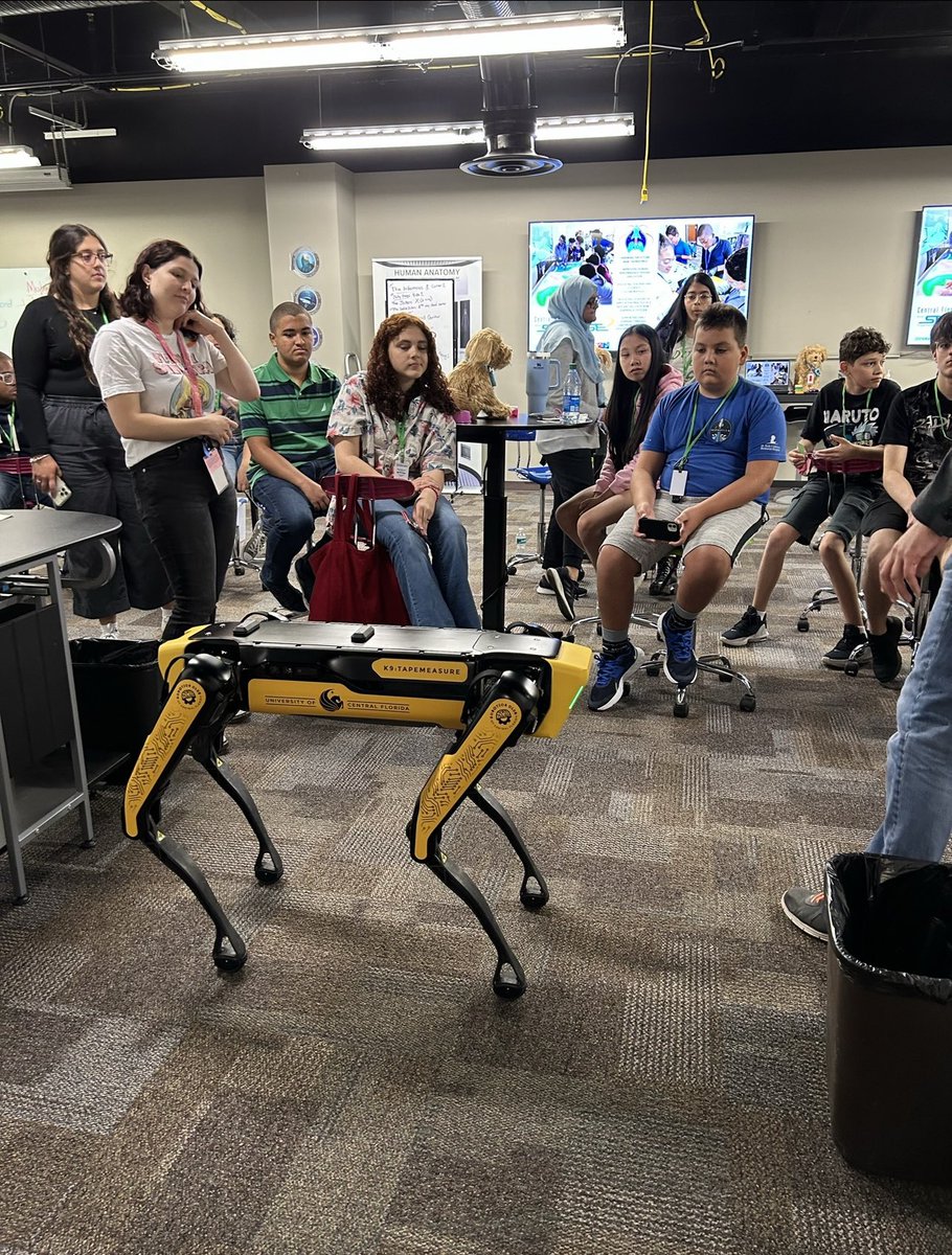flvsfoundation's tweet photo. ✨ Unleashing the Power of STEM! 🚀🧠

🌟 The FLVS Foundation STEM Camp with Starbase and National Center for Simulation was able to host 40 brilliant minds from grades 5-10, we embarked on a thrilling adventure where dreams took flight in flight simulators, imaginations soared https://t.co/iGgwZ0YRjI