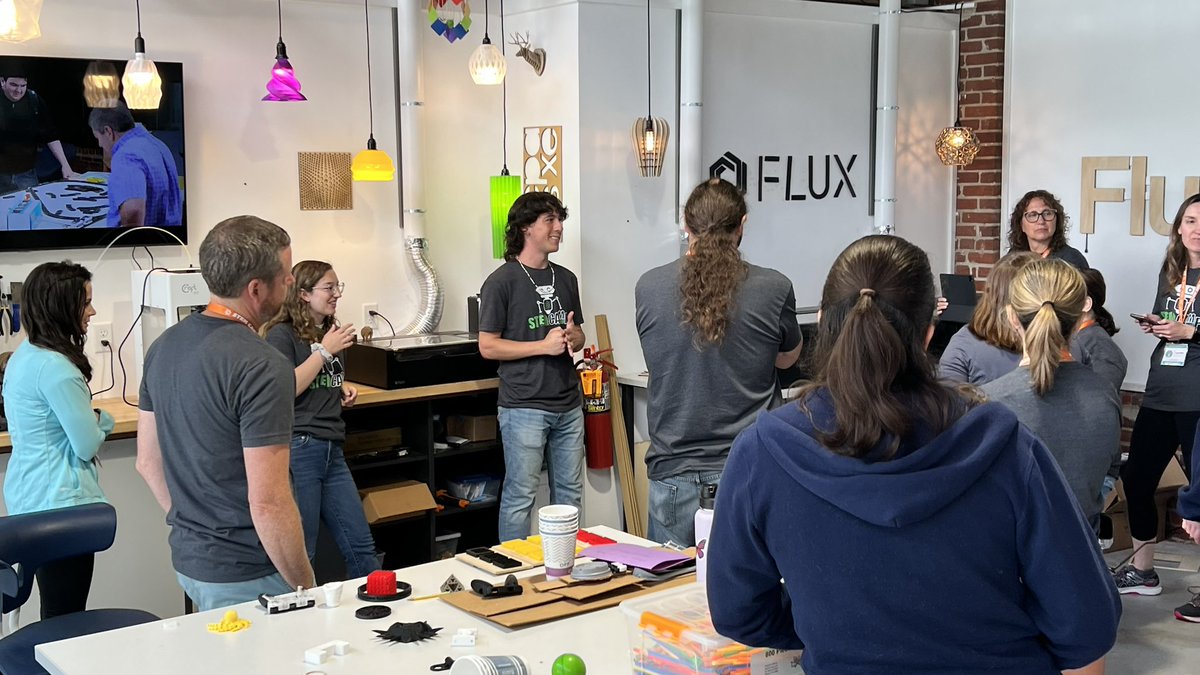 STEM Camp EDU tweet media