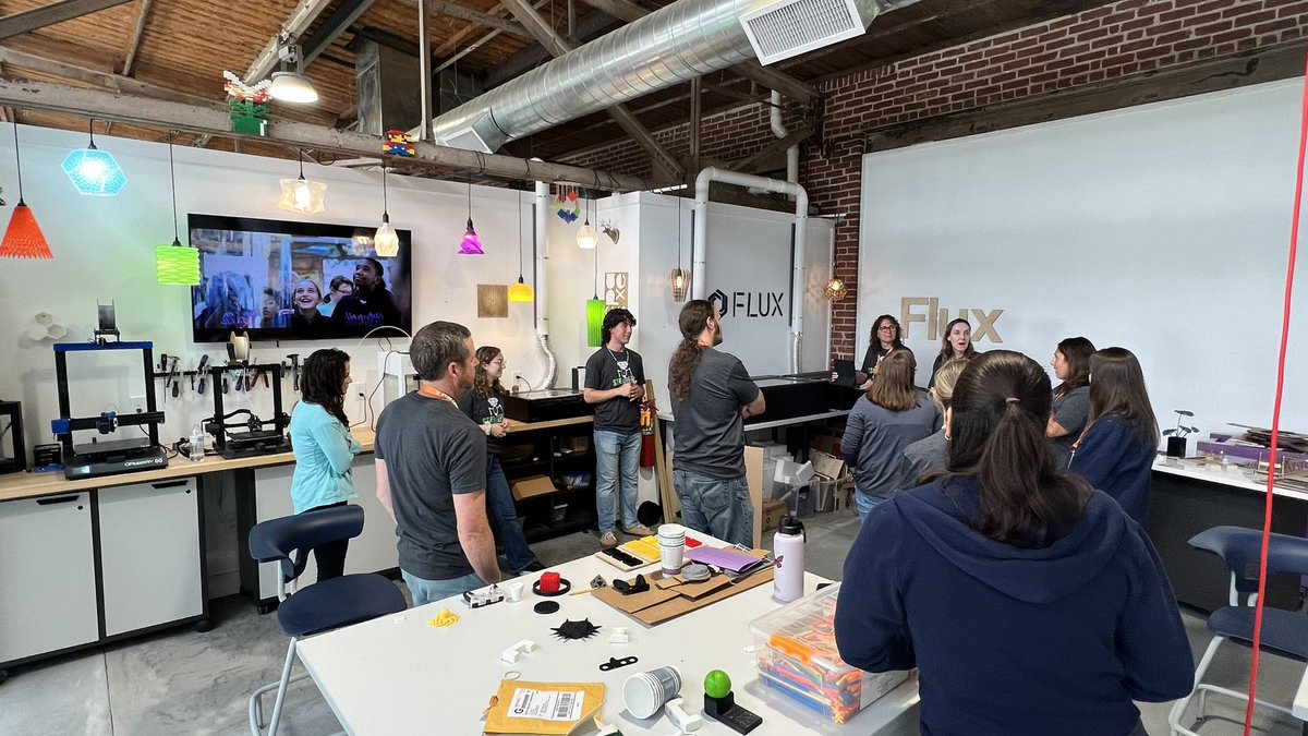 STEM Camp EDU tweet media