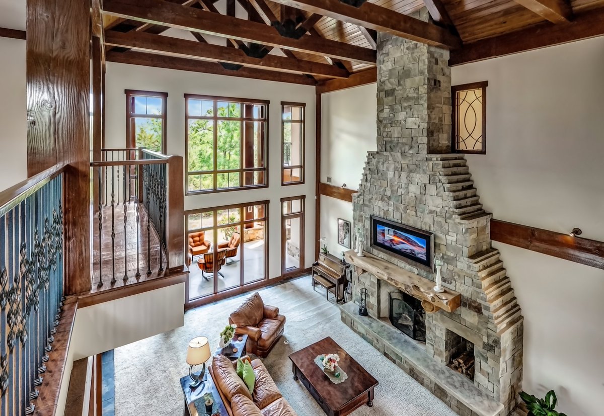 tm5team's tweet photo. Just Sold!
Luxury Residential Listing
3144 Arapaho Ridge Drive
College Station, TX 77845
5 bed, 4 full bath, 2 half bath
8,467 sq ft
6.95 acres
List Price: $2,895,000.00

Quick Link: https://t.co/1N0BdyOYZO

#3144ArapahoRidgeDr #RealEstate #TM5Team #Justsold #Homeoftheday https://t.co/iUQUgxNXuO