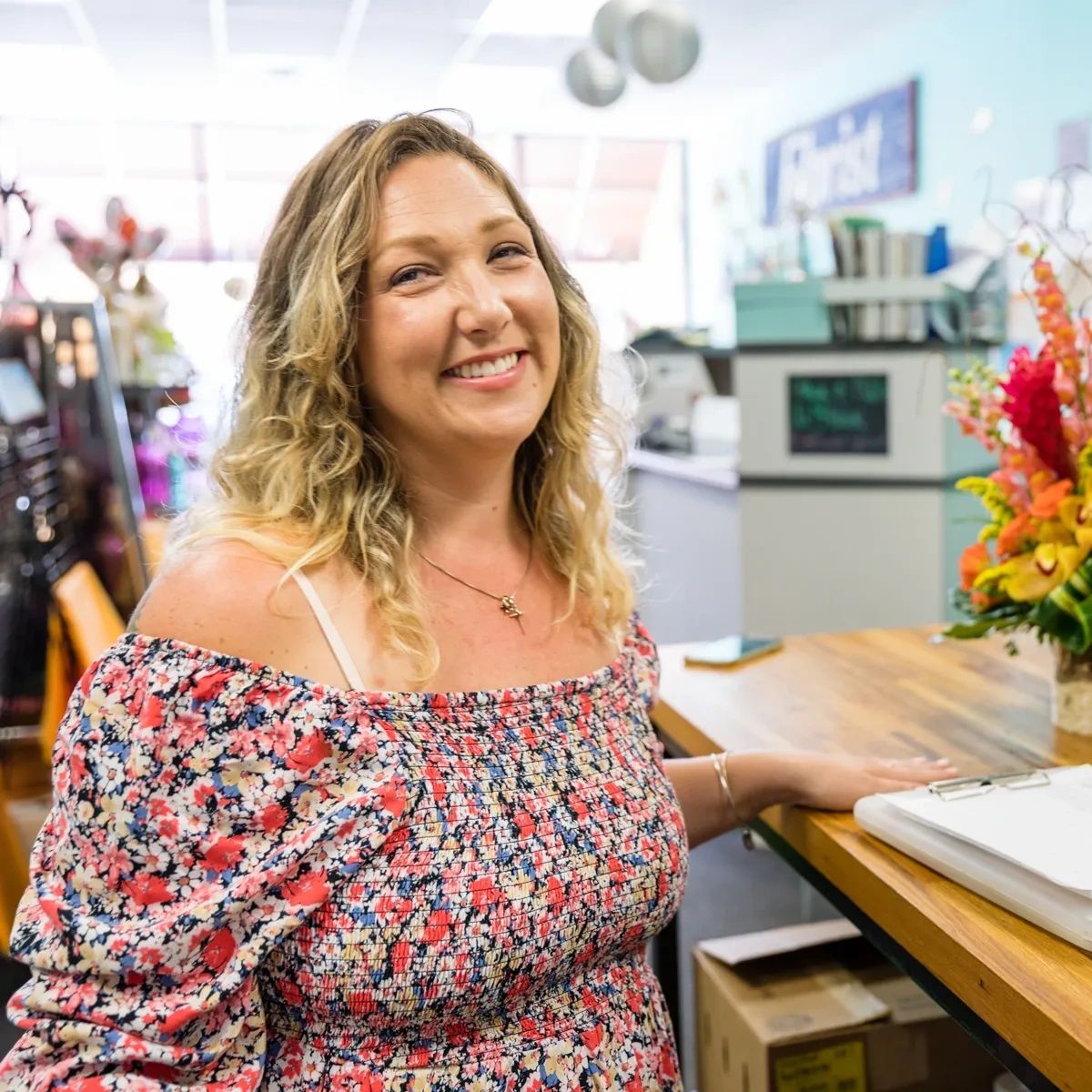 MilleDeFleur's tweet photo. We're more than a team of florists -- we're experts in providing top-notch arrangements for our customers. Our mission is to help you get everything you need, so stop by to see us today! https://t.co/iBEHEXVQlL