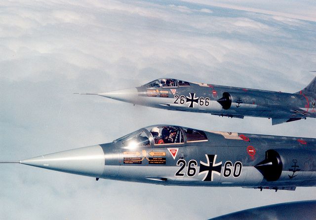 FlMichele69's tweet photo. Naval Fighter
#F104G Starfighter
#MFG2 #NASEggebek
#Marineflieger 🇩🇪
@deutschemarine @CdrDeuNavalAir https://t.co/CS5FTMTTNF