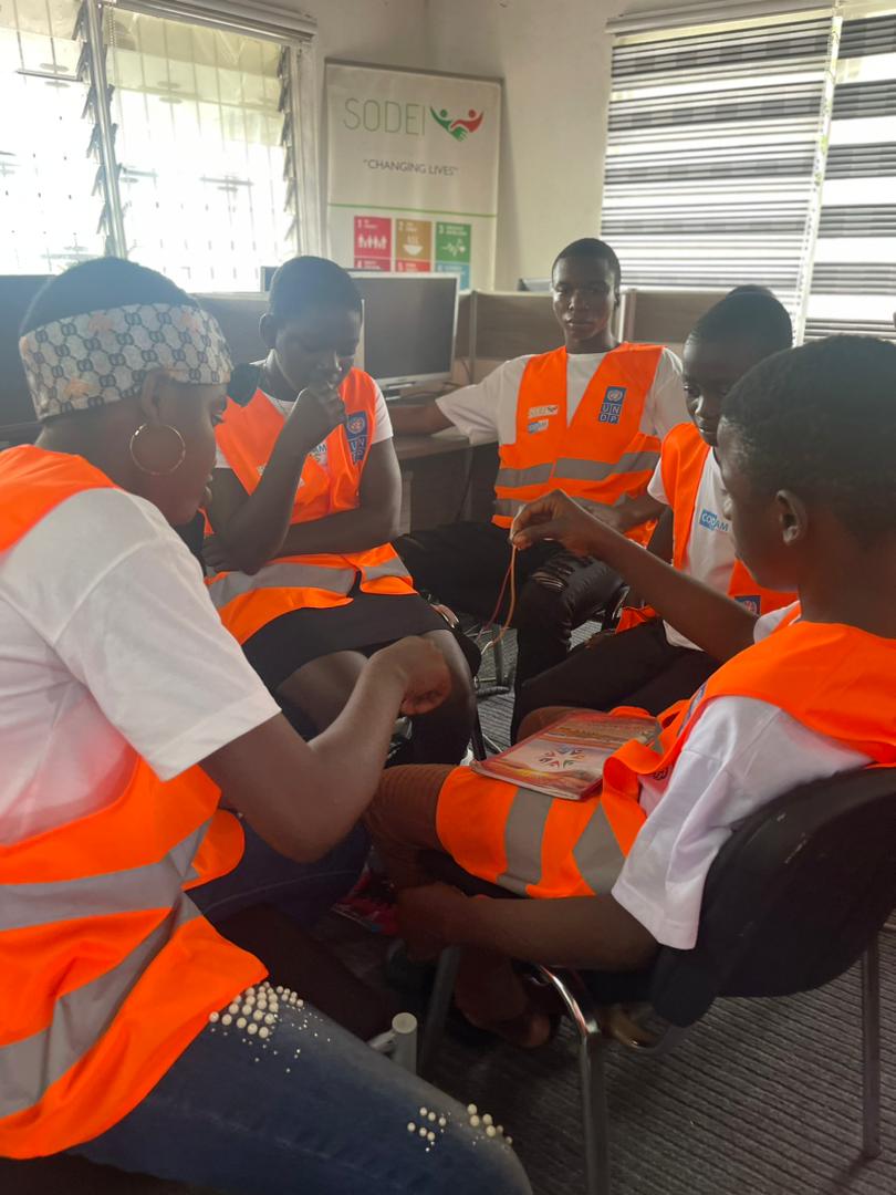 sodeiuk's tweet photo. SOCOD Holiday Tech BOOTCAMP: Week #1 Update!

The BOOTCAMP  organized by SODEI and CODAM Tech in partnership with @UNDP #Cameroon, Limbe City Council, ANTIC and others, is ongoing at SODEI Tech Hub in Limbe. So far, trainees have been undergoing training on basic electronics... https://t.co/SeP9rzfJXu