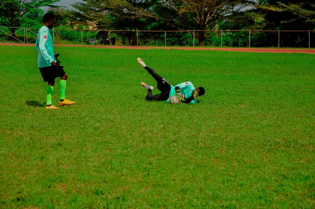 QUADRIIBRAHIMO2's tweet image. Joy is coming ⚽️⚽️🧤🧤🇩🇰🇵🇹🇹🇷🇹🇷🇹🇷🇵🇭🇲🇨🇲🇨🇮🇱🇫🇮🇬🇷🇸🇰🏴󠁧󠁢󠁳󠁣󠁴󠁿🇺🇸🇸🇪🇫🇷