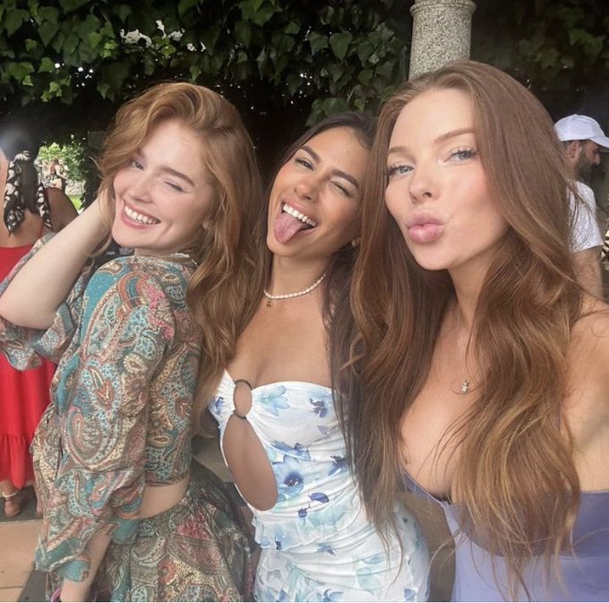 With my beauties after performing each other 🎉 https://t.co/y6NiFMD1Ur<a href="/tag/xbizamsterdam"class="tags"><span>#xbizamsterdam</span></a>