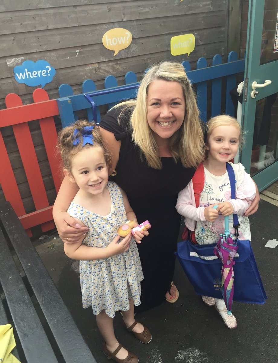 Melissa Parry 🩷 tweet media