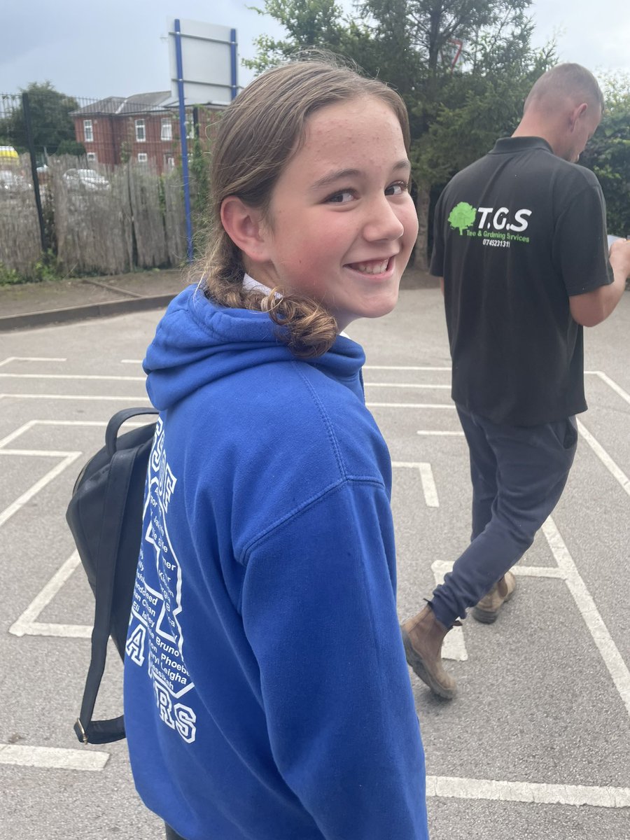 Melissa Parry 🩷 tweet media