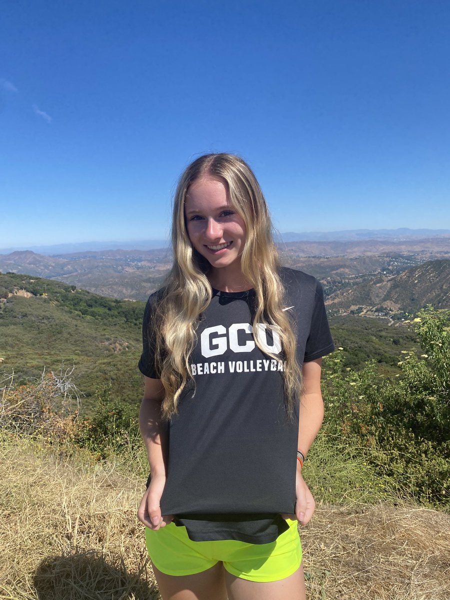 I'm super excited to announce my verbal commitment to play D1 beach volleyball at Grand Canyon University! I'm so grateful for this amazing opportunity and to the incredible people who helped me along my way. I would like to thank my coaches, family, and friends! Lopes up!! 🤘💜