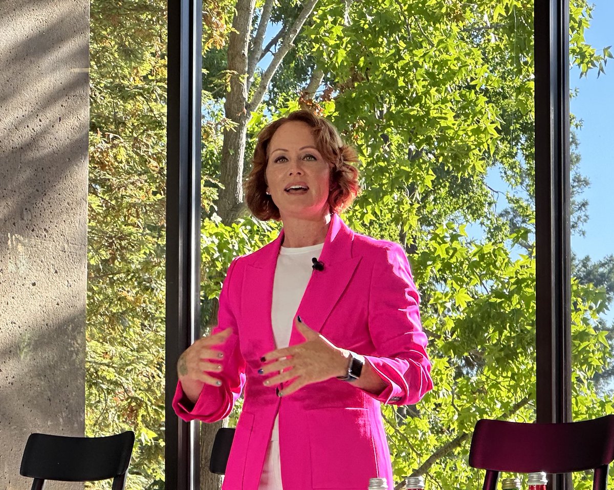 Gale Daikoku (@galedb) on Twitter photo Always a pleasure to hear from our top #sap #marketing leader <a href="/julwhite/">Julia White</a> talking about our recent Be Ready campaign activativation! And so cool to see her rocking #barbiepink #TaylorSwift 13 #lifeatsap Always a pleasure to hear from our top #sap #marketing leader <a href="/julwhite/">Julia White</a> talking about our recent Be Ready campaign activativation! And so cool to see her rocking #barbiepink #TaylorSwift 13 #lifeatsap