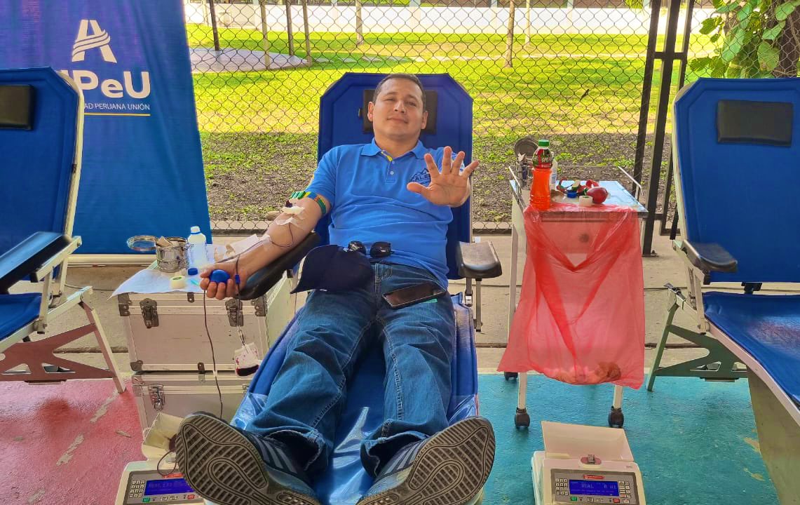 Líderes del Norte del Perú junto a cientos de jóvenes participan de la Campaña Vida por Vidas🩸organizado por la IASD con apoyo de EsSalud y el gobierno regional San Martín en la UPeU sede Tarapoto por #MisiónCaleb 🖐🏼 #LaMisiónEsAcción