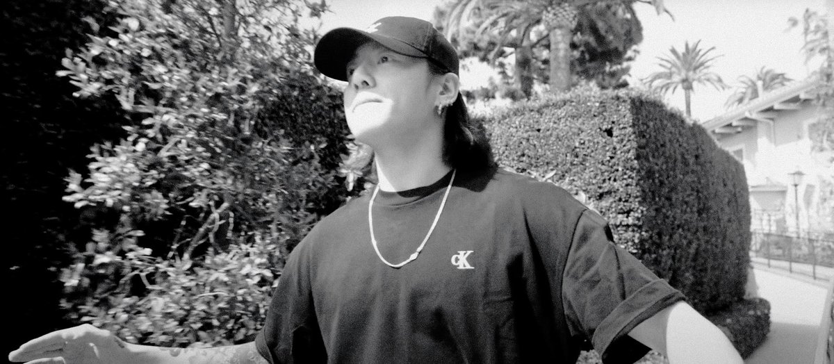 meroutro's tweet photo. JK 📷🖇️ https://t.co/0HY2TzggzA