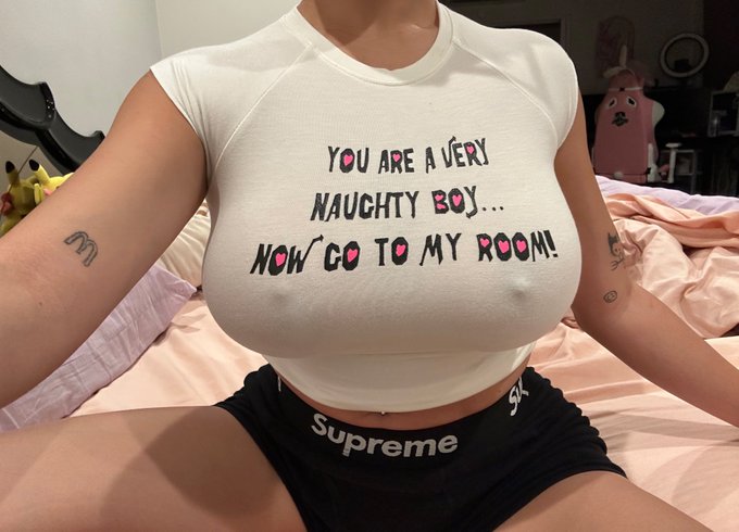 Say yes mommy🫡 https://t.co/7zDv9CKf0x