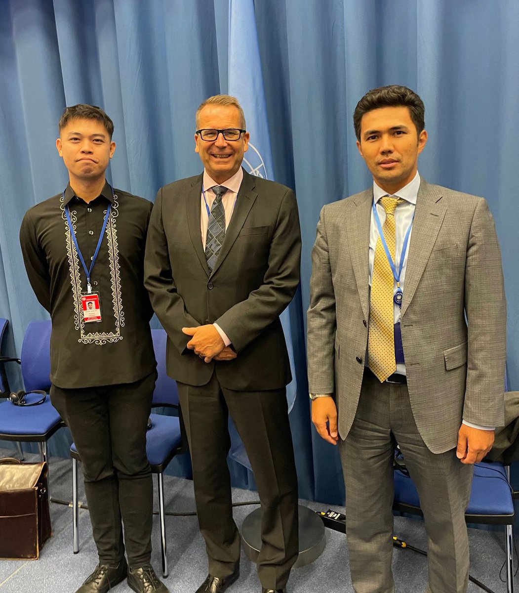 A new Working Group meets in Vienna this week to improve #NPT processes, led by 🇫🇮 Amb. @JarmoViinanen as Chair, seen here with his vice chairs: 🇰🇿 Minister-Counselor Arsen Omarov, representing Eastern European Group; and Mr. JJ Domingo of 🇵🇭 representing non-aligned states.