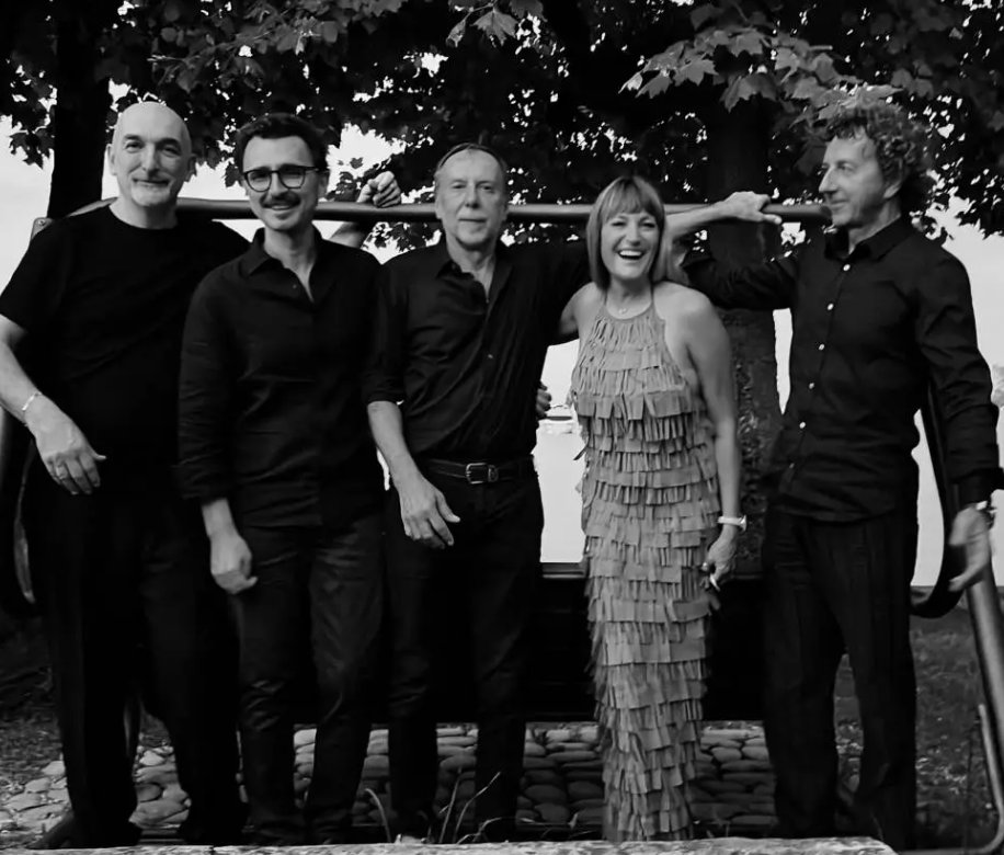 OOOH_Events's tweet photo. Sunset Café - Elena Andreoli Quintet il 28 luglio a Buti, Pisa.
Posti limitati, acquista ora il biglietto
https://t.co/N3QBl6Jrtk
#OOOHEvents #SunsetCafe #ElenaAndreoli #quintet #ragtime #jazz #buti #Pisa #biglietti https://t.co/NpotvTqbV5