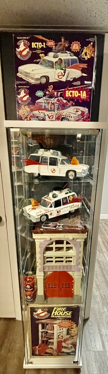 JLarsonTeamRizz's tweet photo. @MoonValjeanHere any of these bring back memories??  This is my OG Real Ghostbusters collection. https://t.co/6qMgCnfrnv