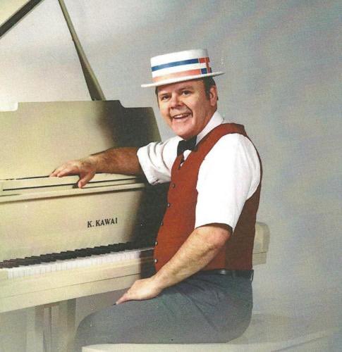 Tombrosseau's tweet photo. Musicians @chrispierce, Jeremy Messersmith, Maura Shawn Scanlin, and a visit with Gordy “Crazy Fingers” Lindquist, a notable, 85-year-old pianist.

The Great American Folk Show.  Sat., July 29th at 5PM CT.  Find @PrairiePublic on the radio in ND.  Or visit link in bio to stream. https://t.co/kJQIeeoPn5