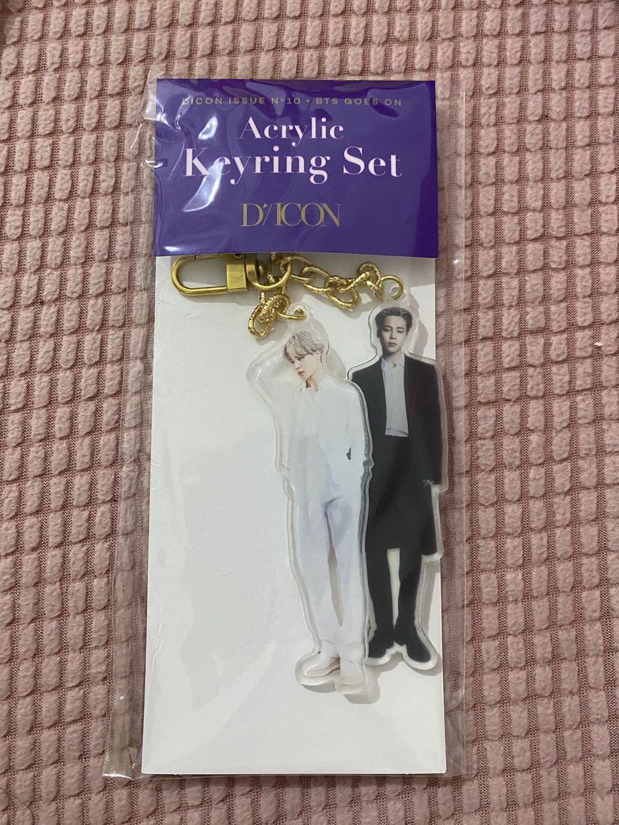 jm13declutter's tweet image. BTS PH WTS LFB PH

❗️ONHAND❗️

P350
BTS Goes on Jimin DICON Keyring

✅ SDD
✅ Shopee Checkout
✅ JNT, LBC

PM for INQUIRIES 🫰🏻 

#jm13sells
RM Jin Suga Jhope Jimin V Jungkook