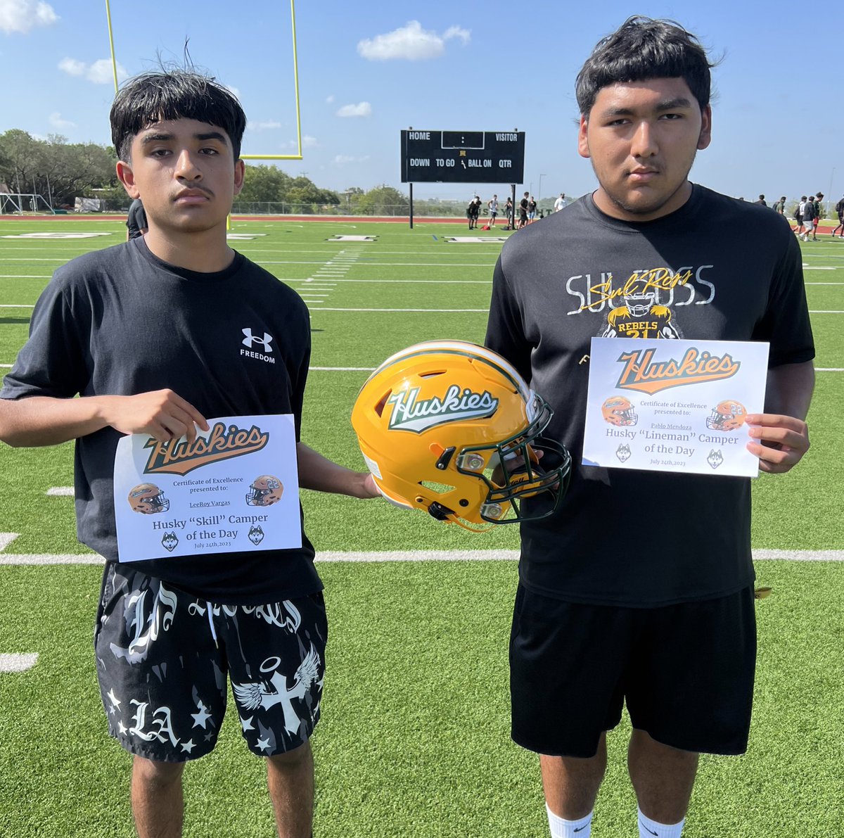 HolmesHuskyFB's tweet photo. Day 1 of Football camp was a great one! 
Jeshua Rodriguez &amp; Abraham Coultress won Lil’ Husky Campers of the day.
Leeroy Vargas &amp; Pablo Mendoza won 9th grade Campers of the day!
it’s a great day to be a husky! 🐾🏈 #HFND #EXIT11 https://t.co/nfUVQbnPjF