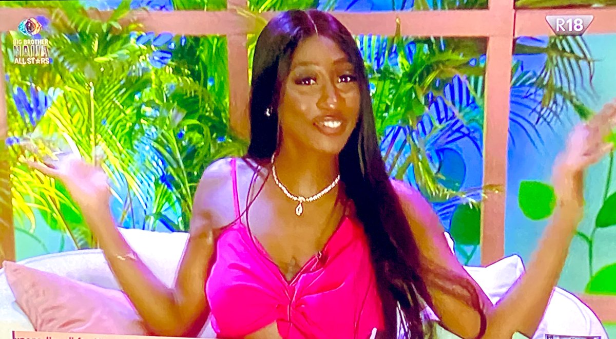 OfficialDoyin_'s tweet photo. “Oh Doyin, pink is your color”
 
           - Biggie #BBNaija #BBNaijaAllStars https://t.co/34KNkqhKt1