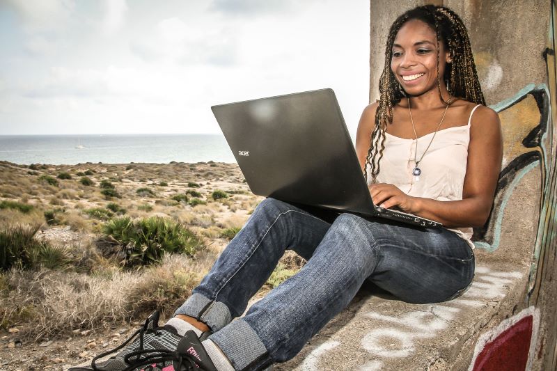 LearninghubA's tweet photo. Does working from home sound like a good idea to you? 
Many dissatisfied souls quit their jobs and plunge head-first into internet marketing with no preparation. 
Plan for journey with our FREE eBook and set sail to your success.
https://t.co/IQHQkm3nxz https://t.co/kPQ4nIVvZB