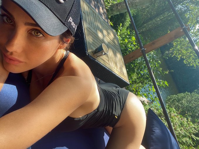 Zen 🌳   #zen https://t.co/auGrXThx0W<a href="/tag/zen"class="tags">#zen</a>